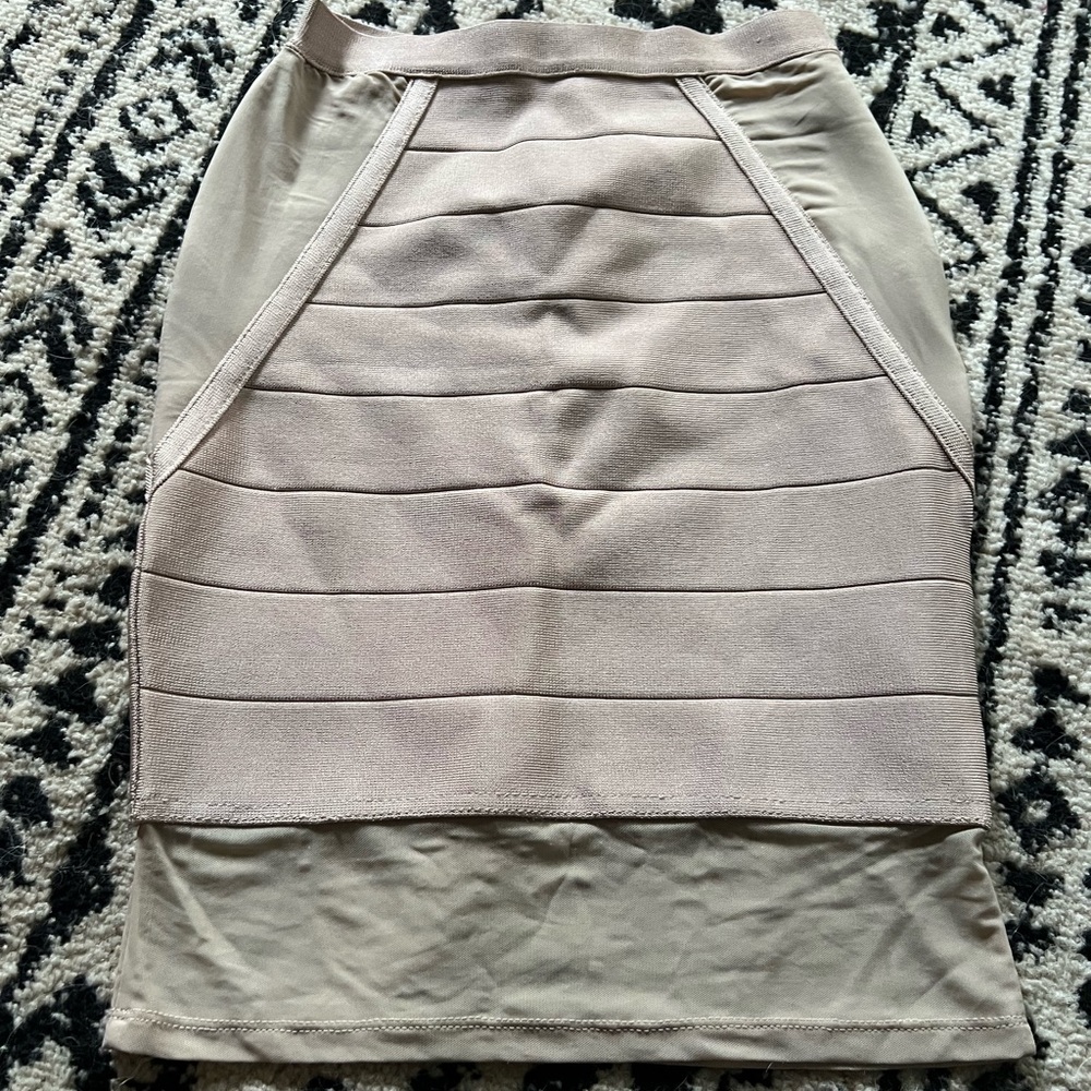 Bebe Nude Bodycon Mini Skirt Size S
